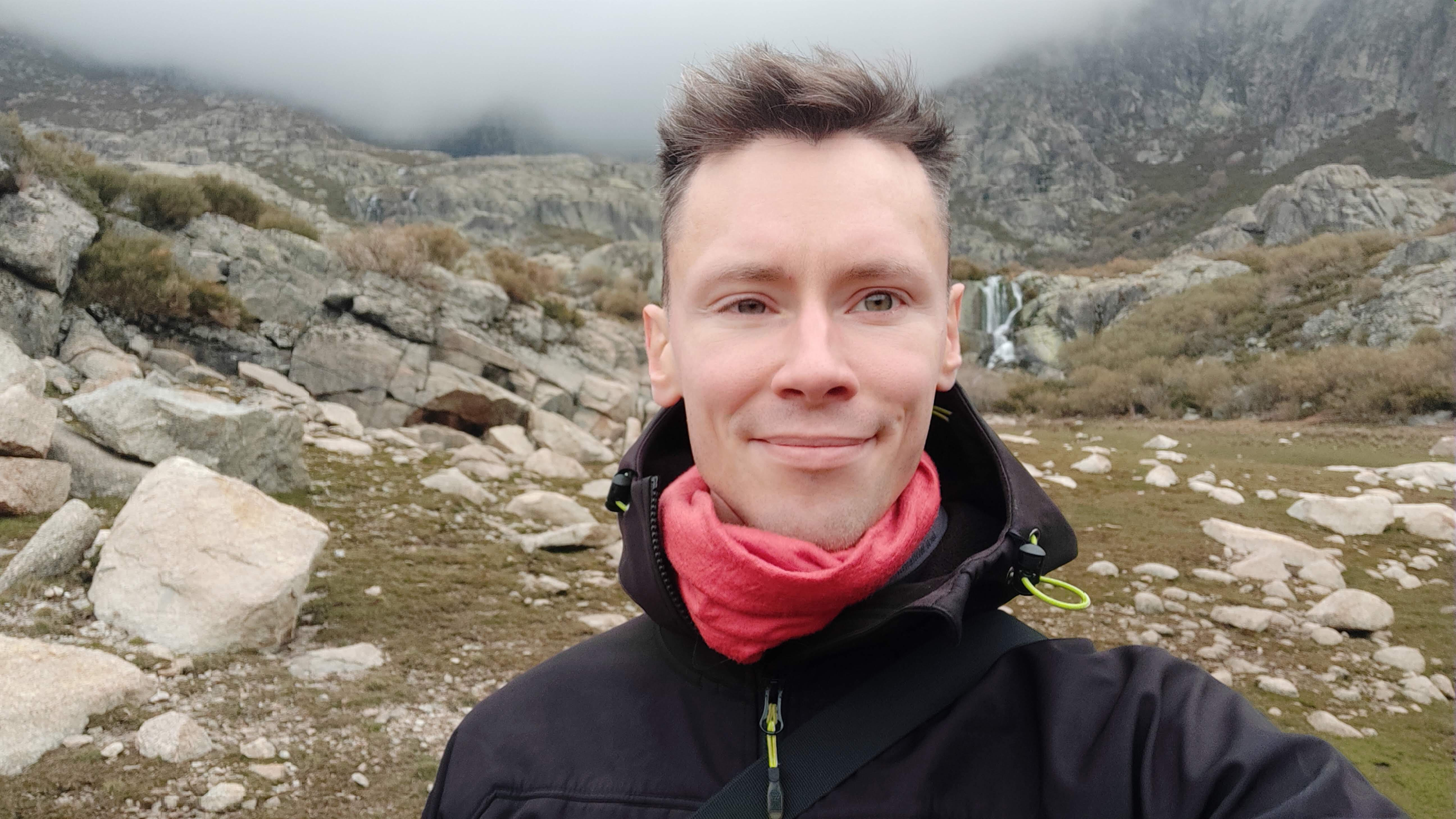 Sergii from Ukraine became the first developer completing our NEAR bootcamp!